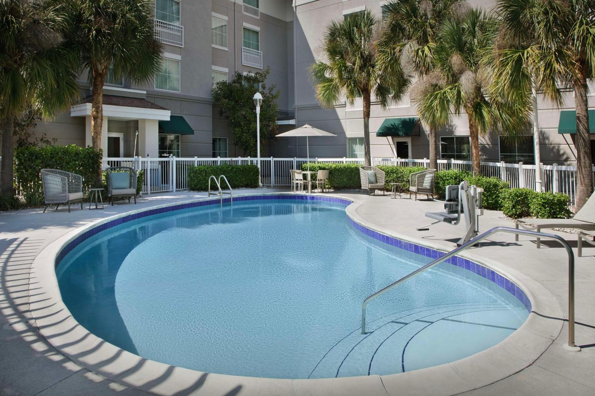 Homewood Suites By Hilton Orlando Airport Exteriör bild